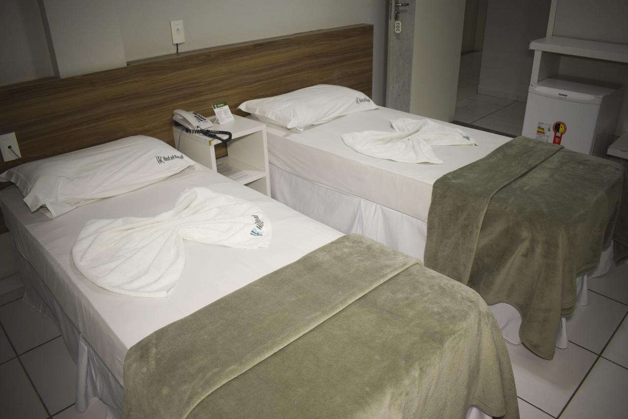 Hotel Real 加拉尼温斯 外观 照片