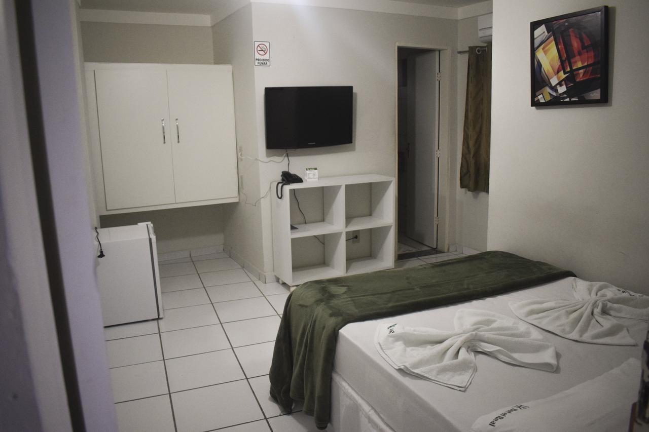 Hotel Real 加拉尼温斯 外观 照片