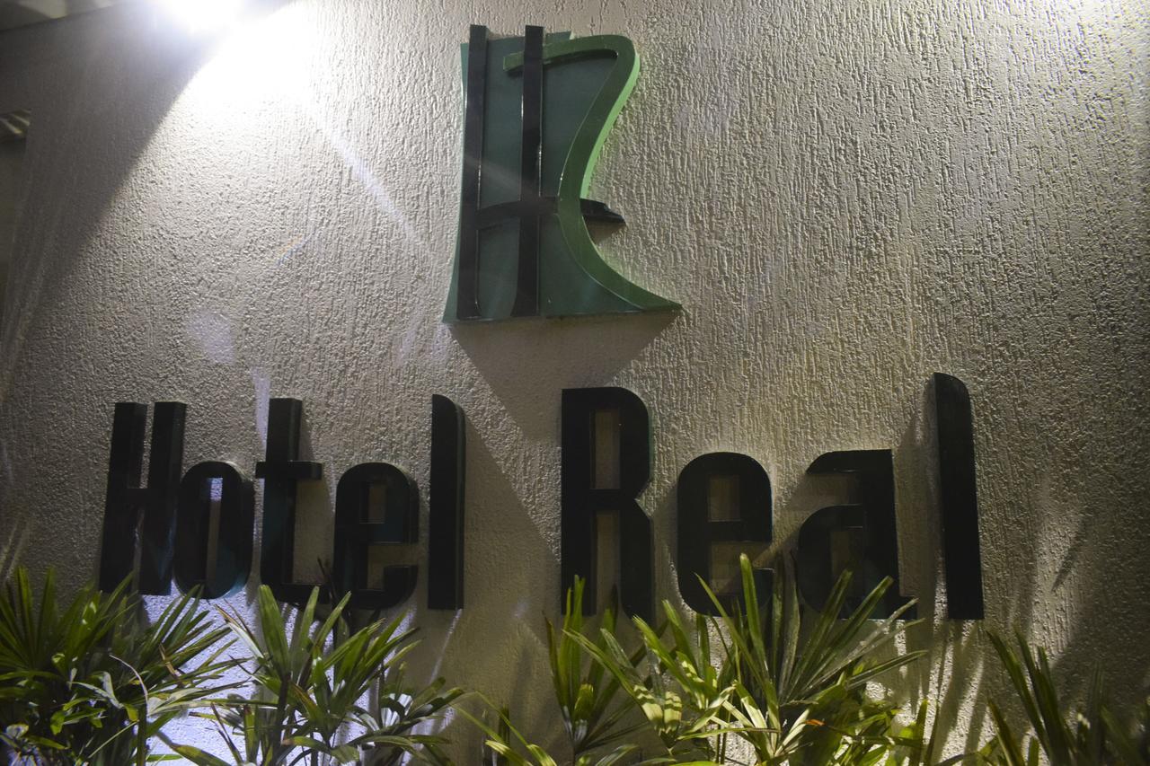 Hotel Real 加拉尼温斯 外观 照片